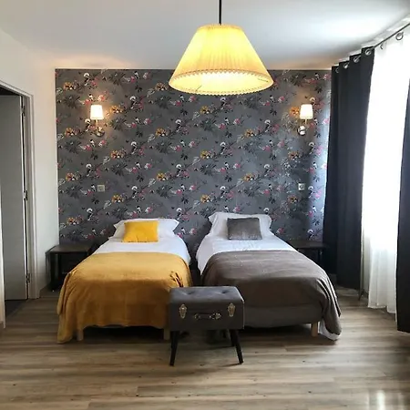 Hotel L'Ange De La Vallee Oyonnax Buitenkant foto