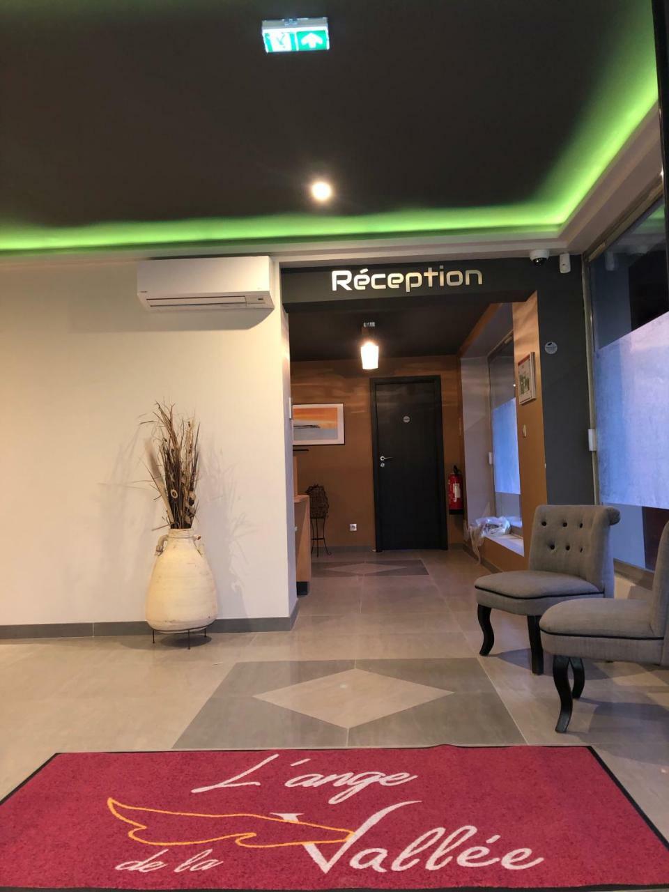 L'ange De La Vallee Hotel Oyonnax